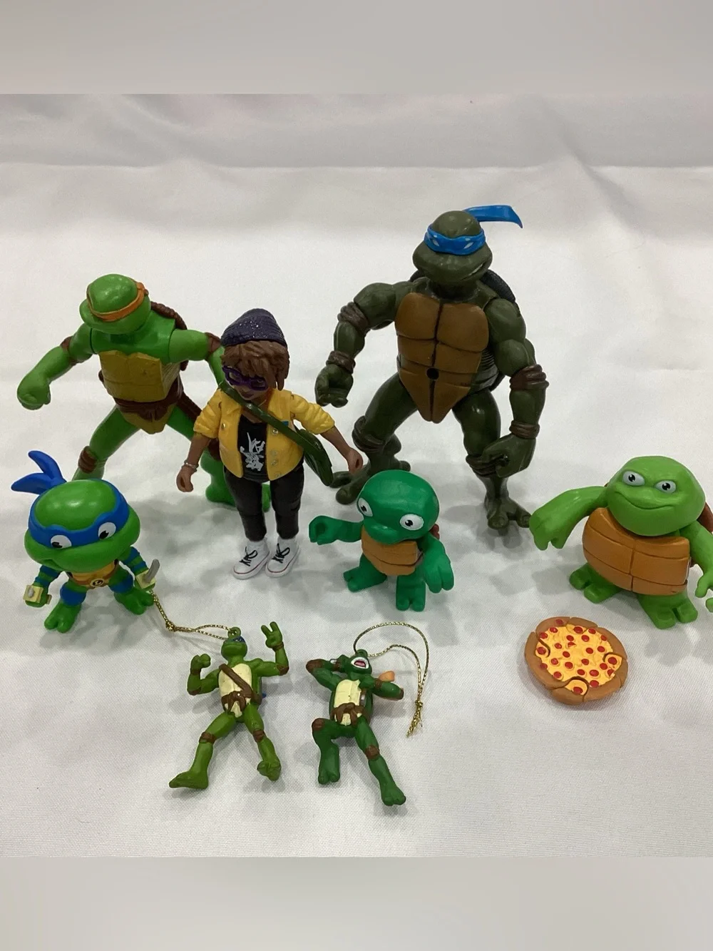 Green Figure Toy Set - Assorted Green Characters